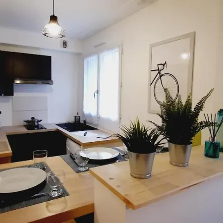 Zen Le Granier Centre - Parking Apartament Challes-les-Eaux